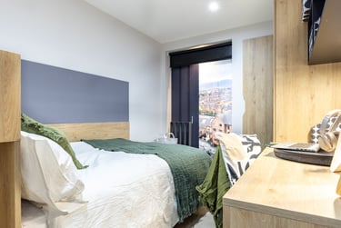 Premium Plus En Suite at Biscuit Factory, 140 Little Donegall Street, Central, Belfast, BT12FL - Image 1